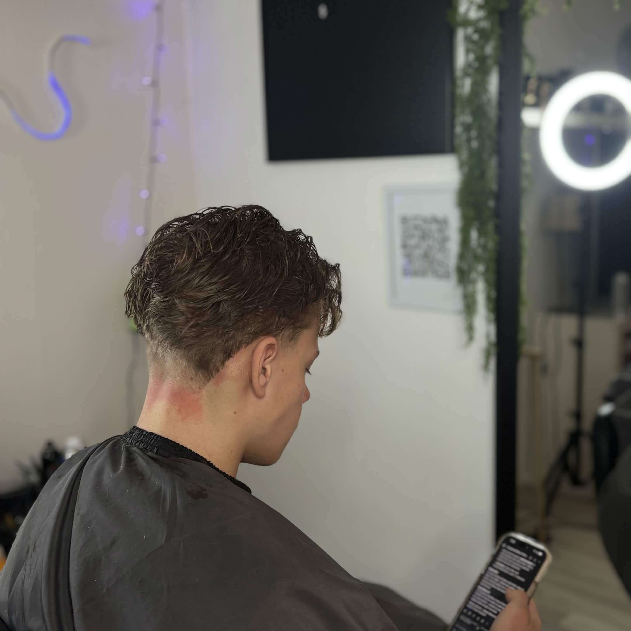 SamuBlends taper curly leikkaus